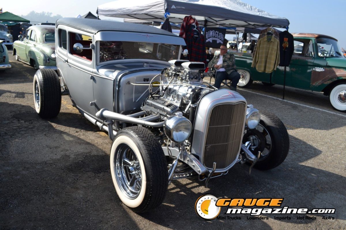mooneyes-christmas-party-2025-123-silver-ford-model-a-hot-rod