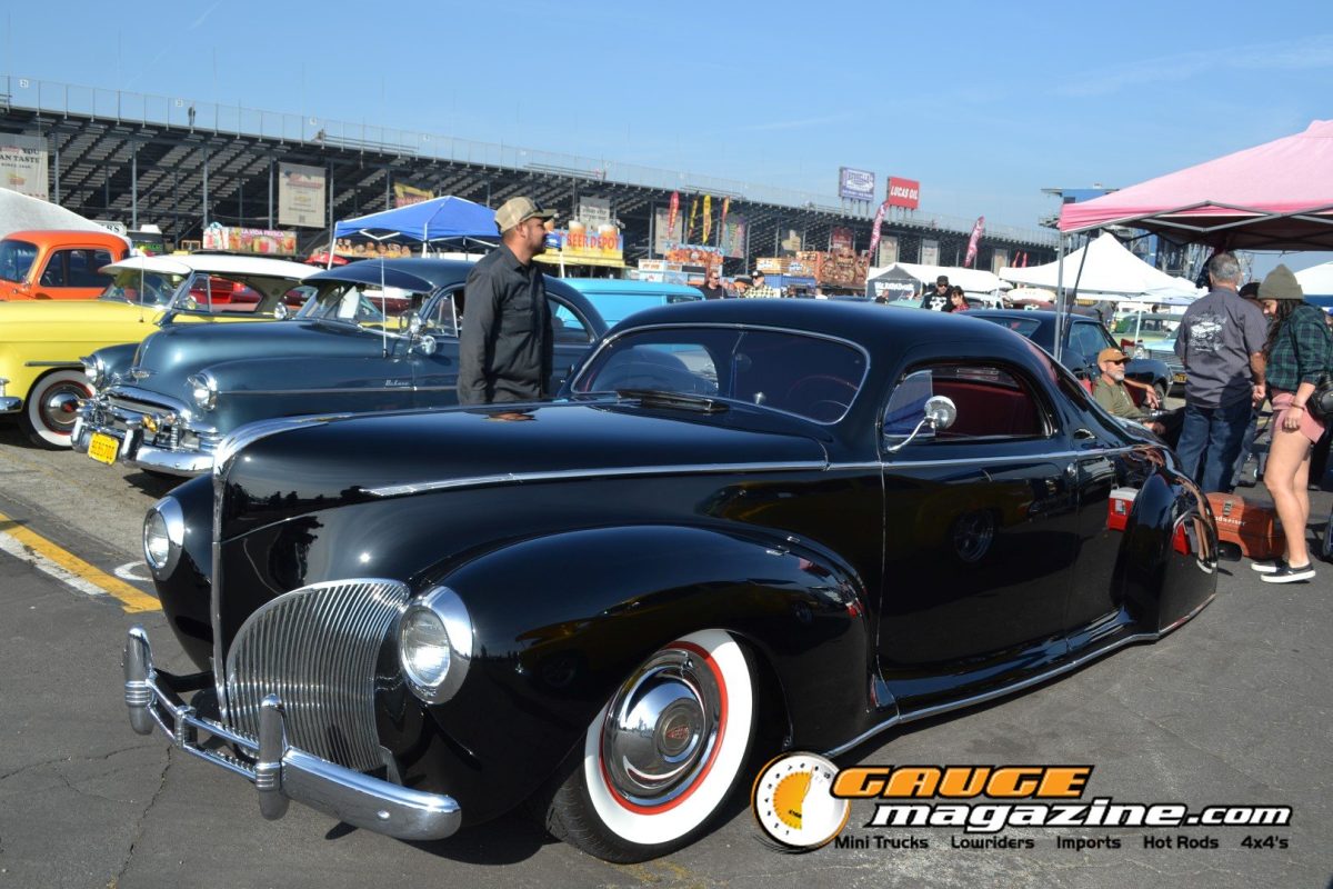 mooneyes-christmas-party-2025-191-black-1940s-ford-custom-coupe