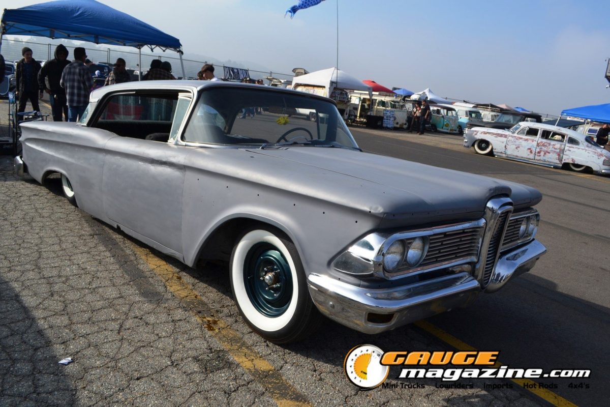 mooneyes-christmas-party-2025-062-silver-edsel-classic-sedan