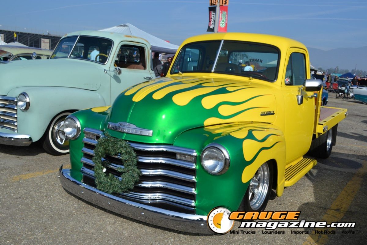 mooneyes-christmas-party-2025-091-green-yellow-flame-chevrolet-advance-design-pickup