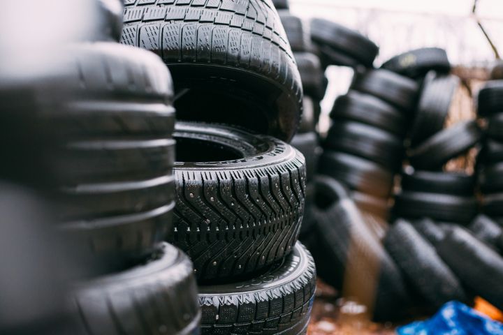 Premium tyres online at Tyres.co.uk
