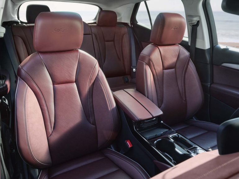 2027 buick envision front seats