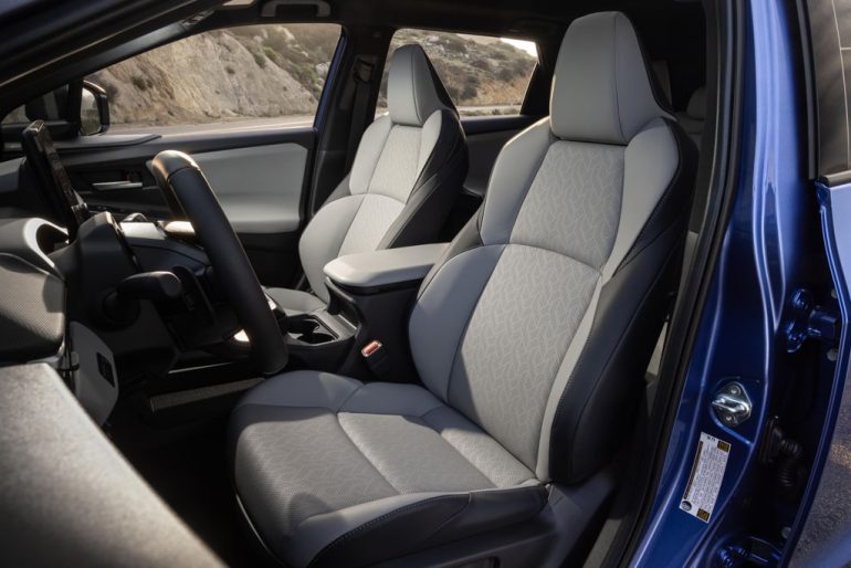 2026 subaru trailseeker front seats
