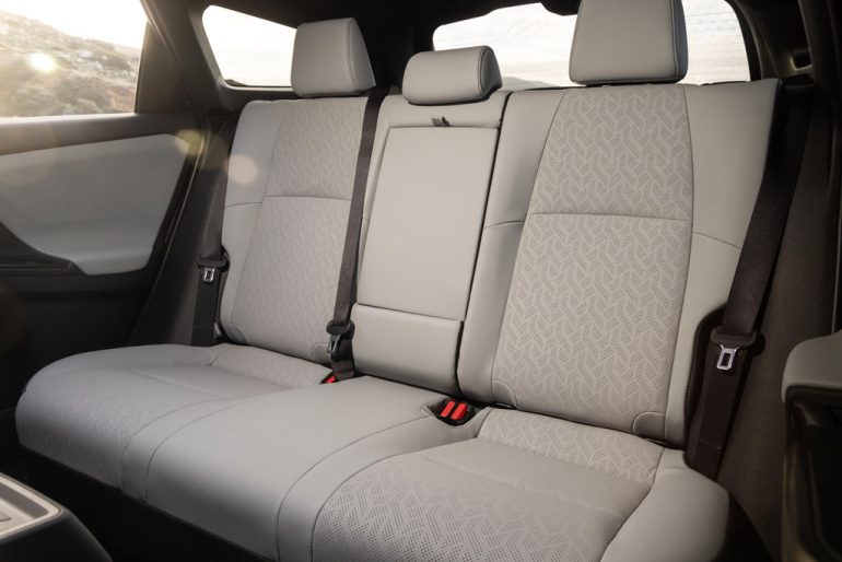 2026 subaru trailseeker back seats