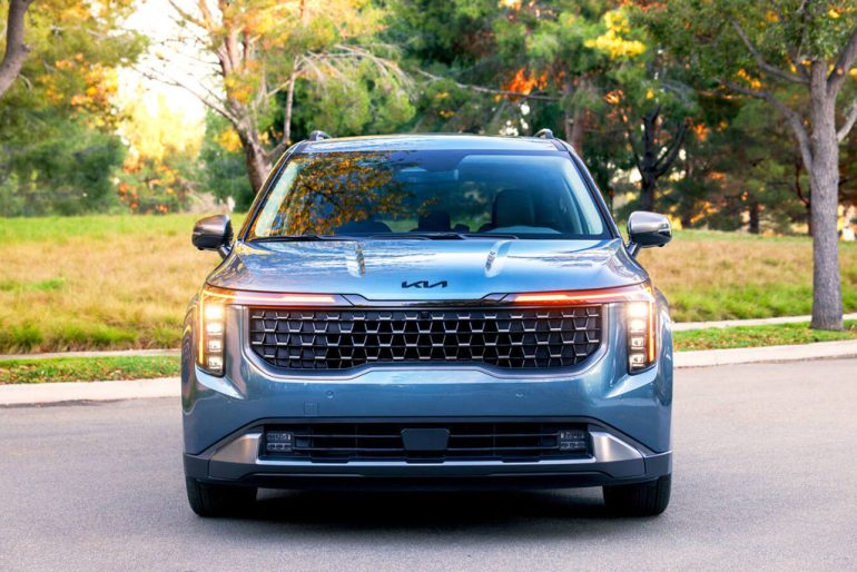 2027 kia carnival front