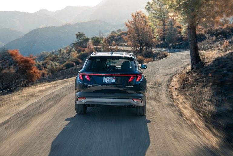 2026 hyundai tucson hybrid rear