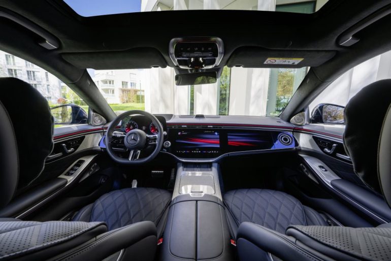 2027 mercedes-benz s-class dashboard interior