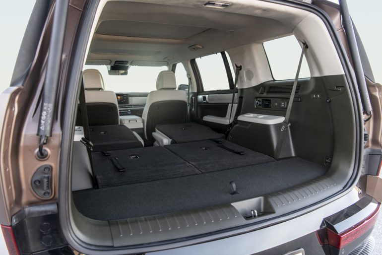 2027 hyundai santa fe hybrid cargo