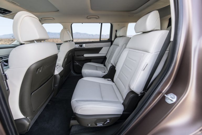 2027 hyundai santa fe hybrid second row seats