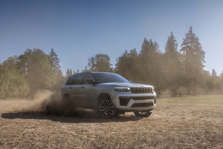 2026 Jeep® Grand Cherokee L kicks up dust