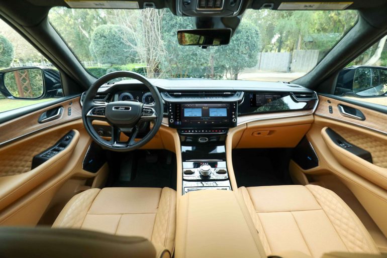 2026 Jeep® Grand Cherokee L dashboard interior