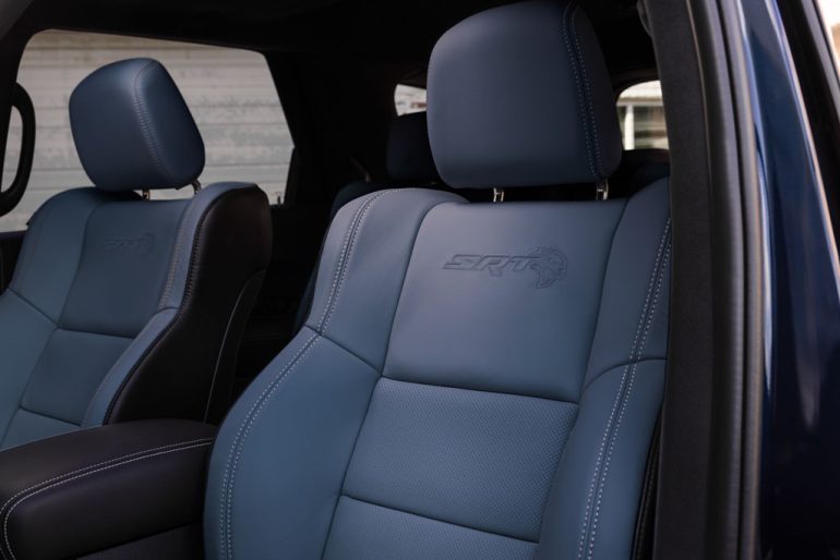 2027 dodge durango front seats