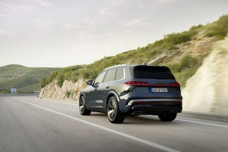 2027 Audi Q7 rear