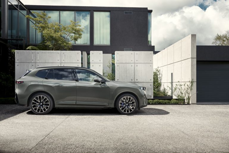 2027 bmw x5 side