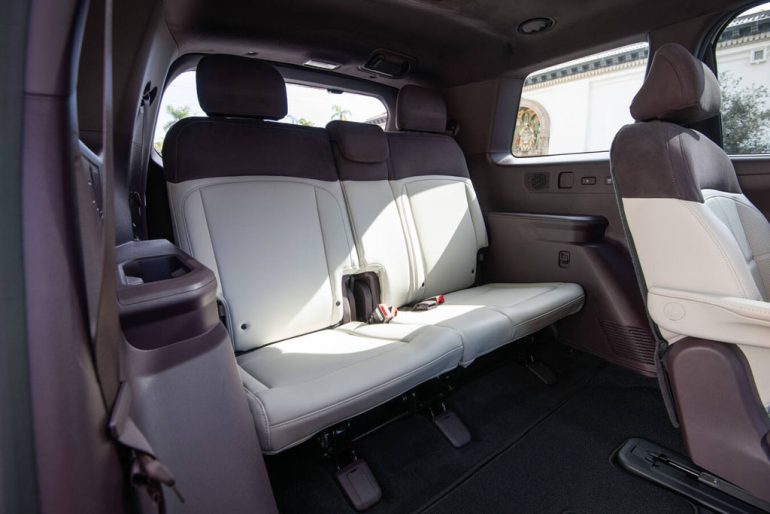 2027 Kia Telluride hybrid third row seats